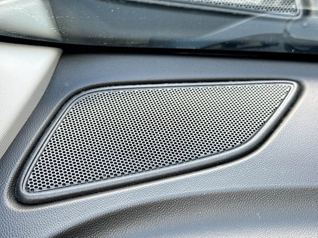 Thumbnail: 2019 Chevrolet Equinox - 10
