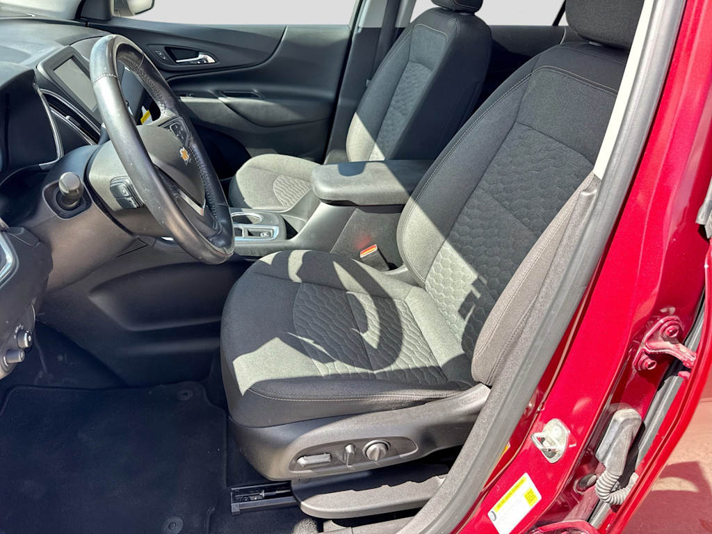 Thumbnail: 2018 Chevrolet Equinox - 9
