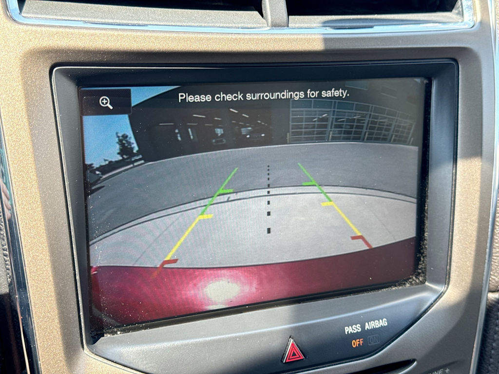 Thumbnail: 2015 Lincoln MKX - 33