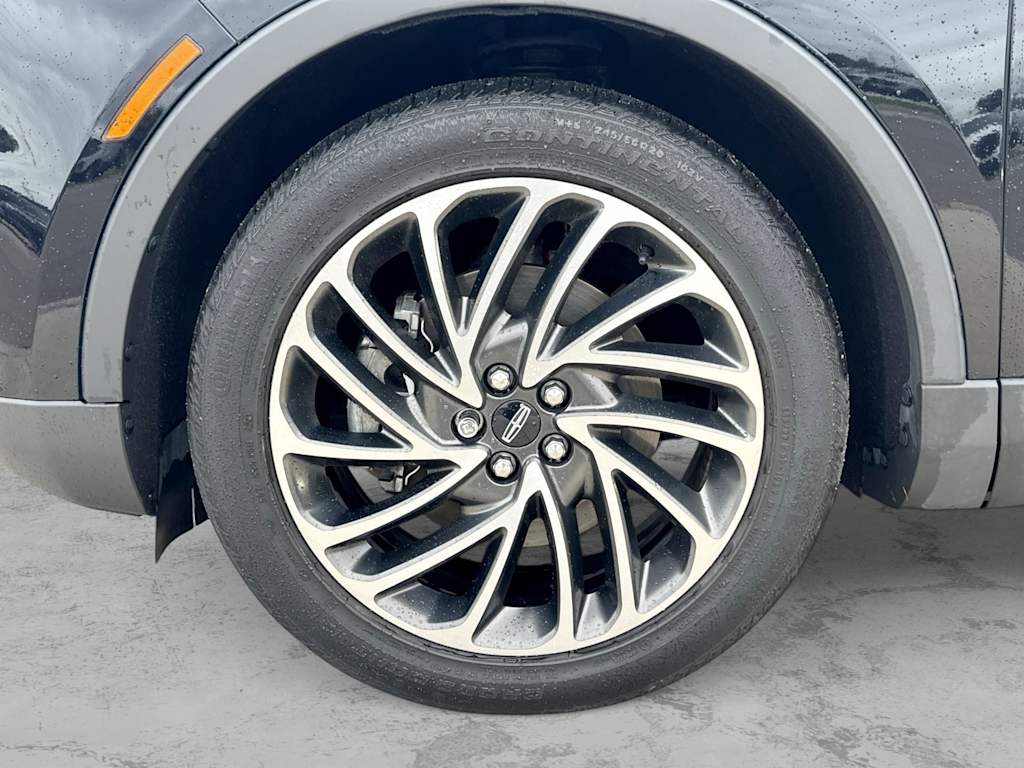 Thumbnail: 2020 Lincoln Nautilus - 7