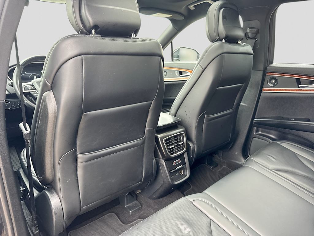 Thumbnail: 2020 Lincoln Nautilus - 11
