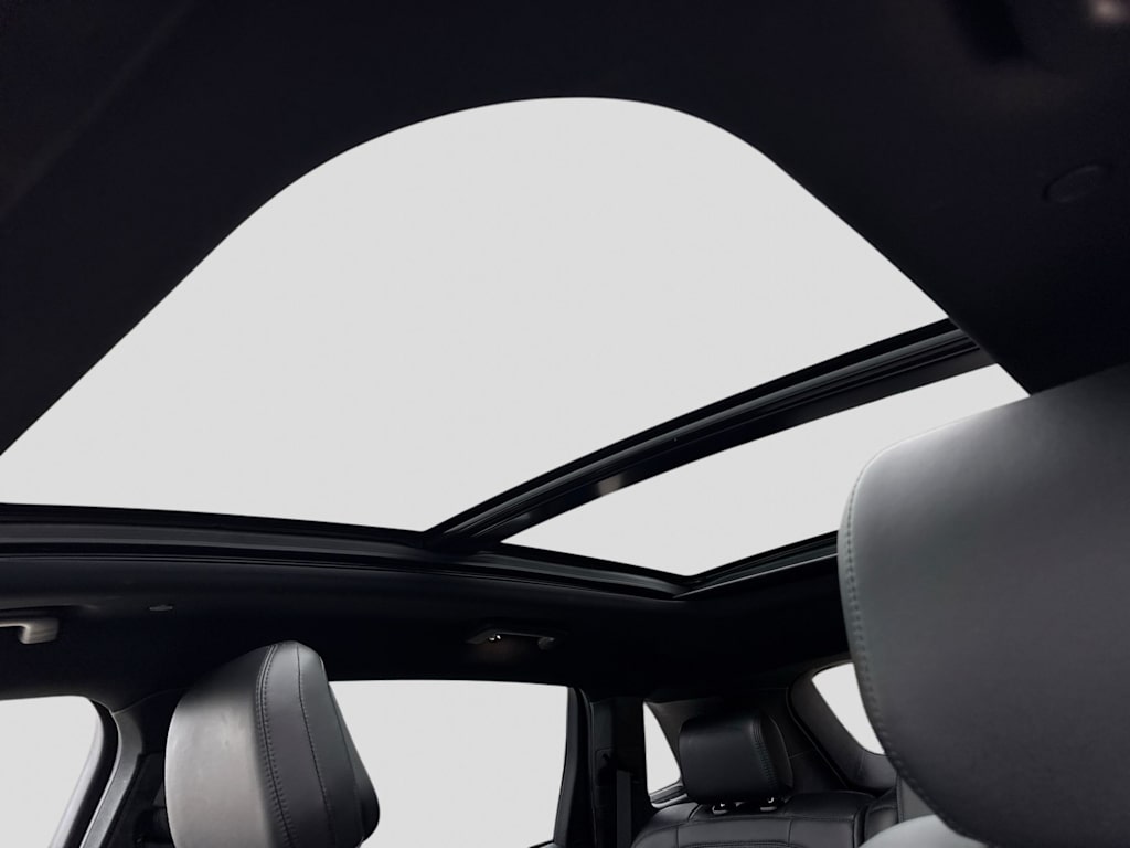 Thumbnail: 2020 Lincoln Nautilus - 25