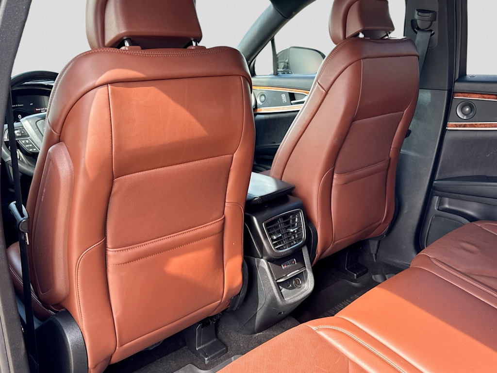 Thumbnail: 2019 Lincoln Nautilus - 11
