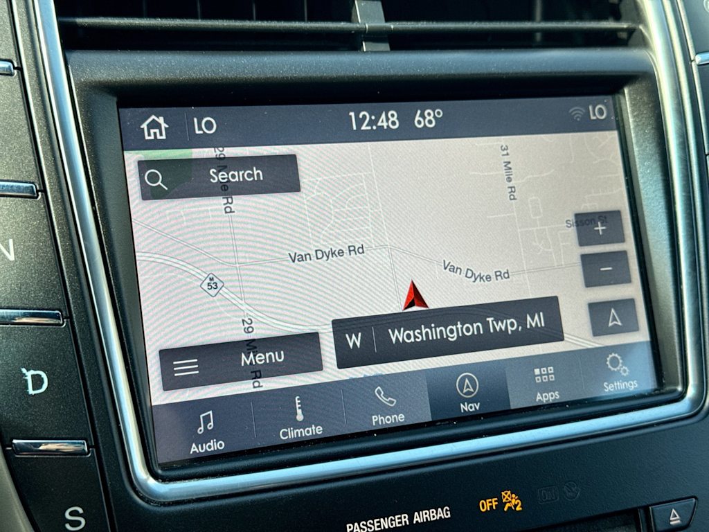 Thumbnail: 2019 Lincoln Nautilus - 32