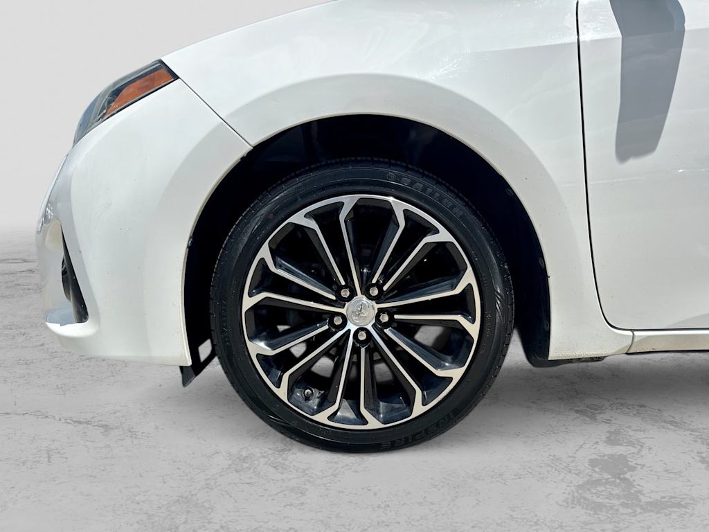 Thumbnail: 2016 Toyota Corolla - 8