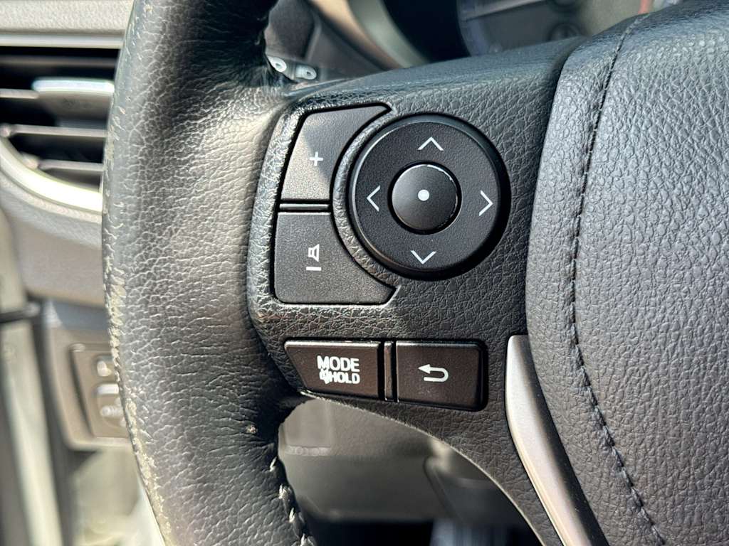 Thumbnail: 2016 Toyota Corolla - 27