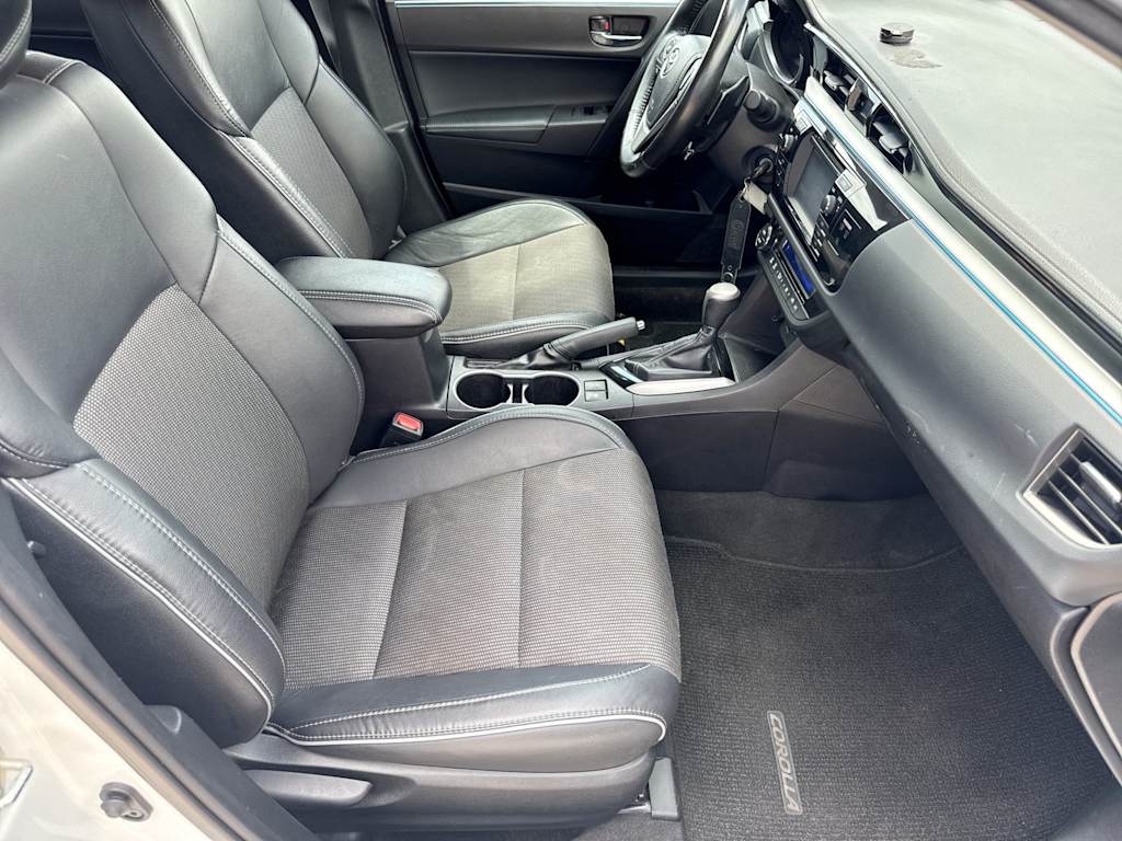 Thumbnail: 2016 Toyota Corolla - 11