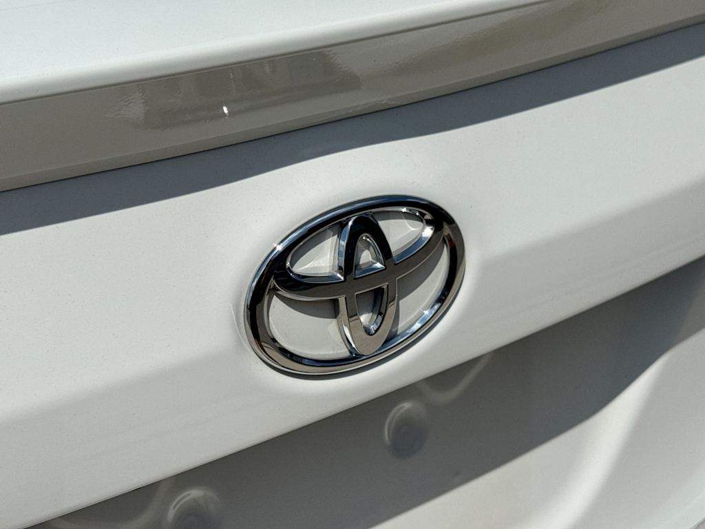 Thumbnail: 2016 Toyota Corolla - 7