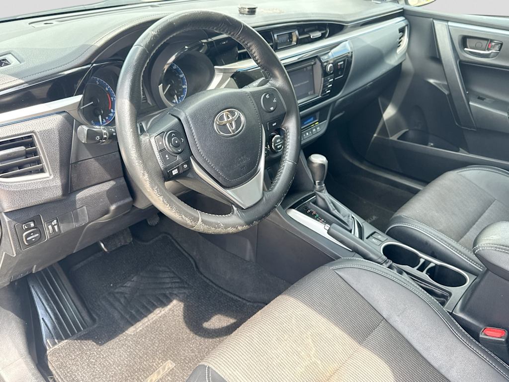 Thumbnail: 2016 Toyota Corolla - 2