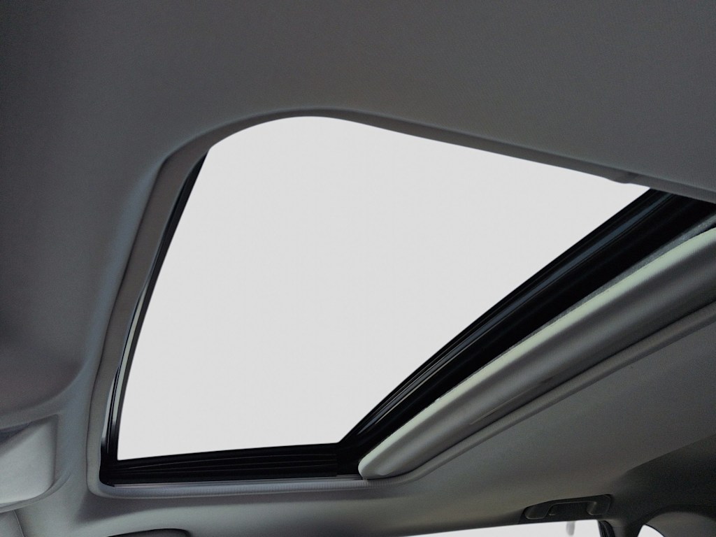 Thumbnail: 2019 Toyota RAV4 - 26