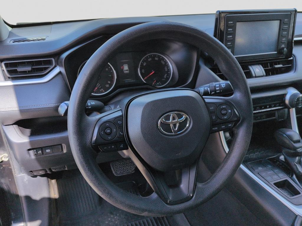 Thumbnail: 2019 Toyota RAV4 - 13