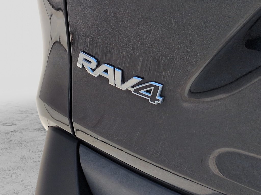 Thumbnail: 2019 Toyota RAV4 - 24