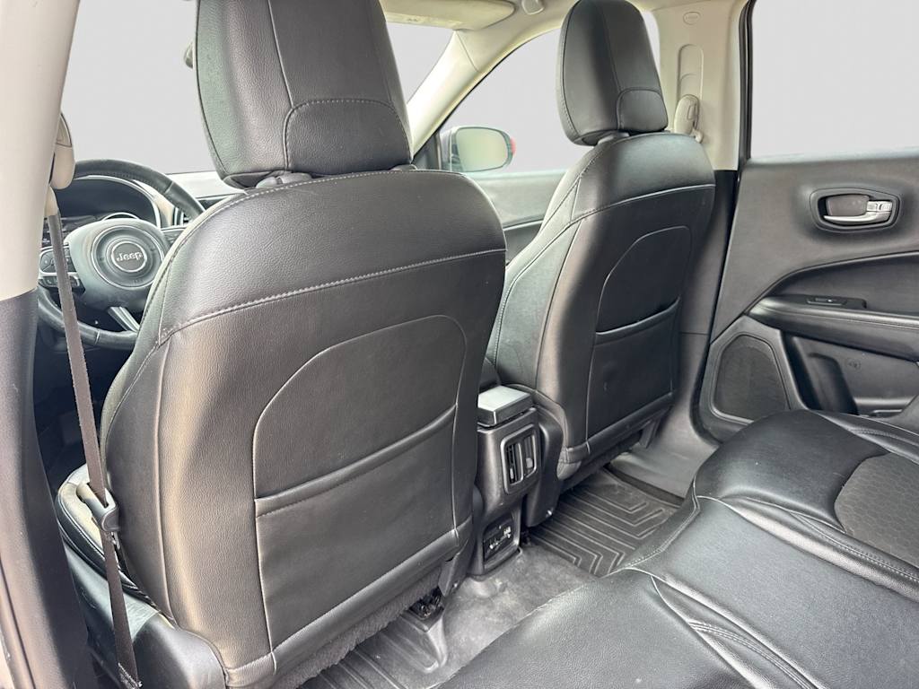 Thumbnail: 2018 Jeep Compass - 11