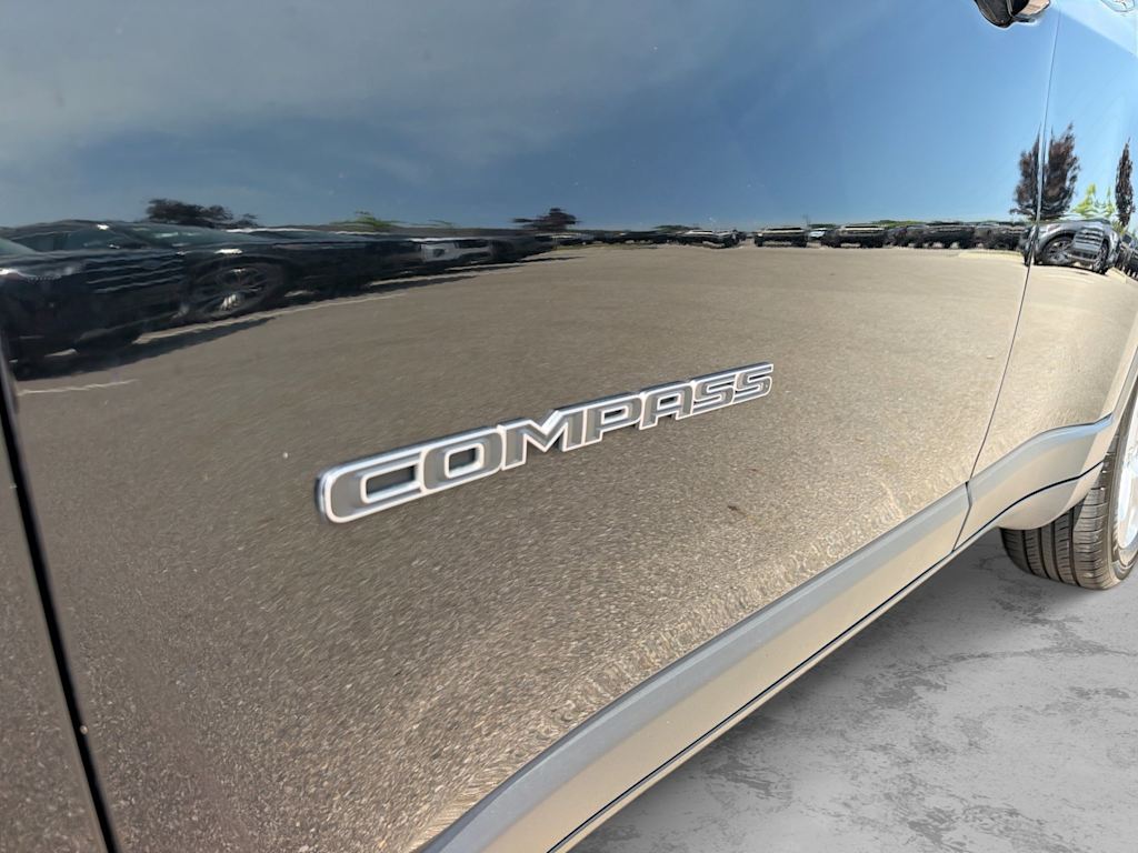 Thumbnail: 2020 Jeep Compass - 6