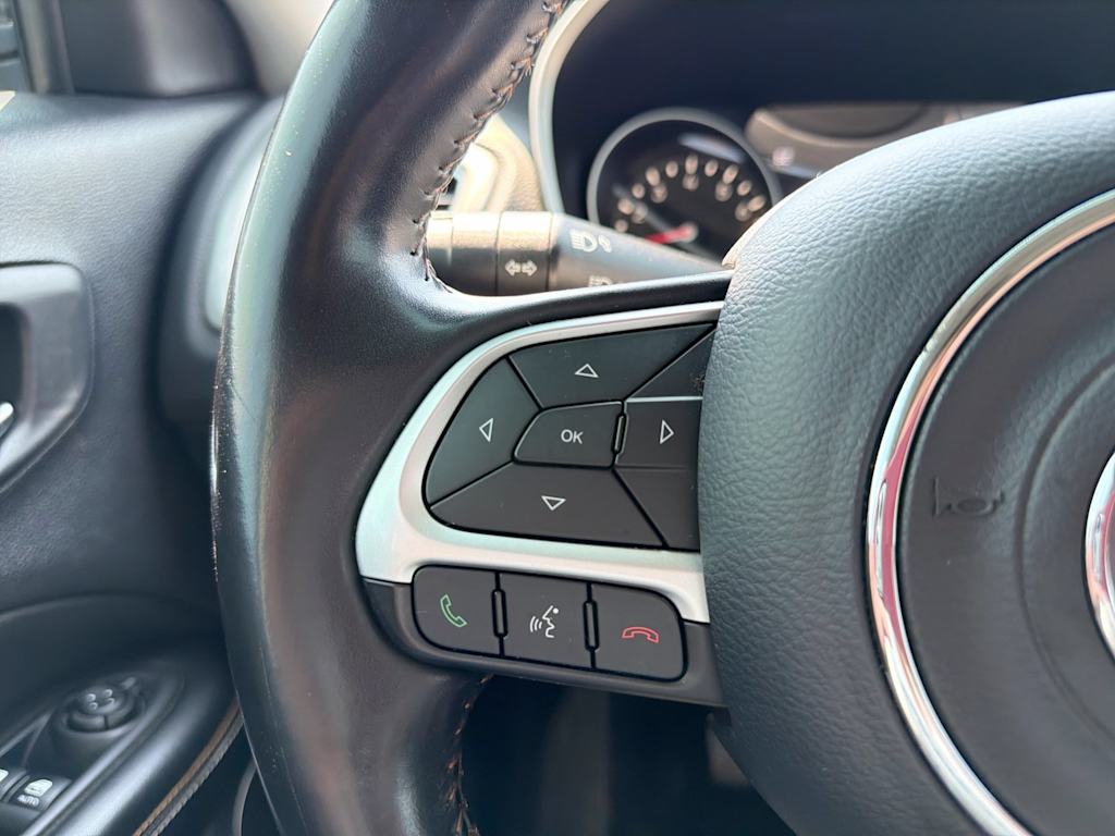 Thumbnail: 2020 Jeep Compass - 24