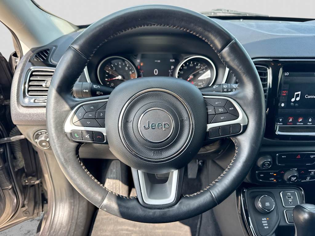 Thumbnail: 2018 Jeep Compass - 12
