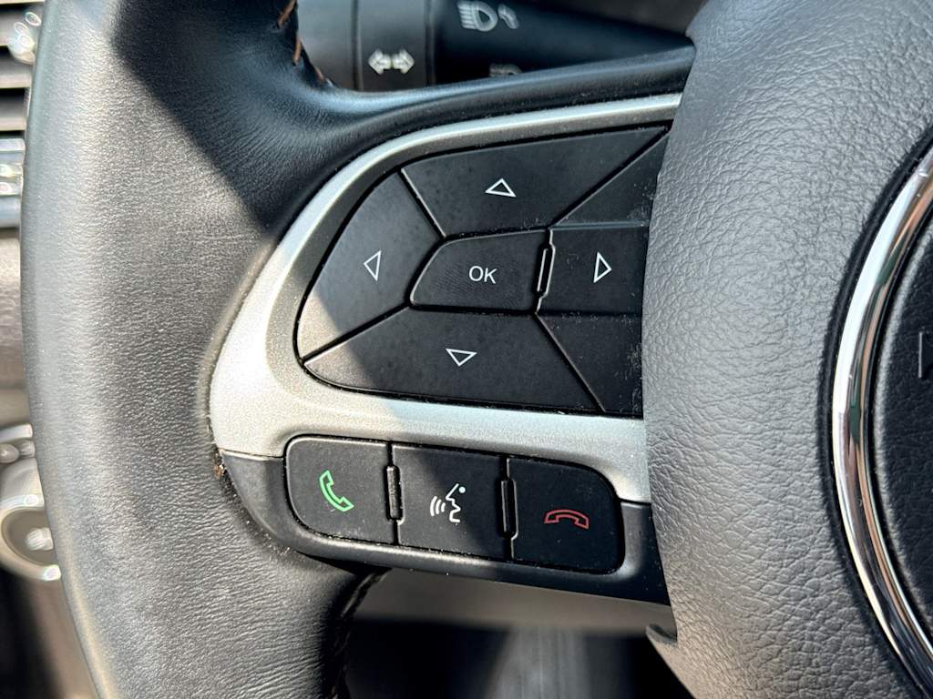 Thumbnail: 2018 Jeep Compass - 27