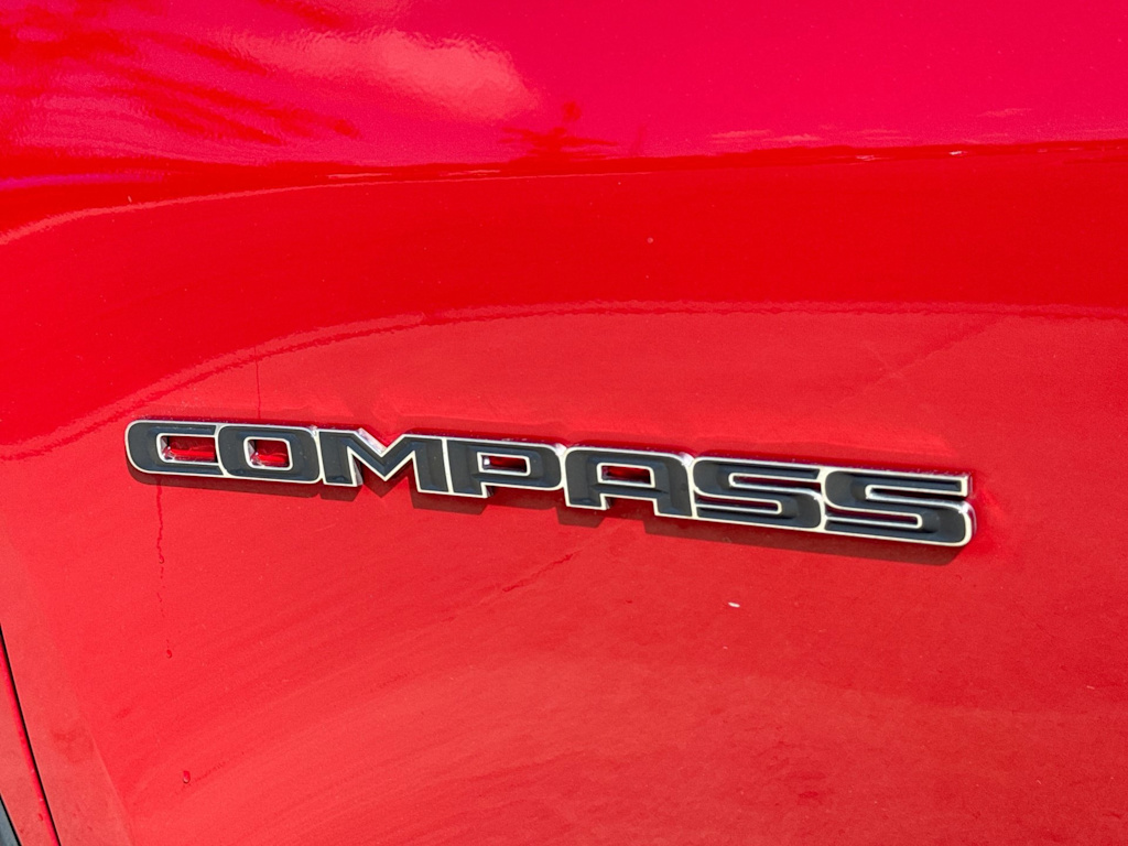Thumbnail: 2018 Jeep Compass - 24