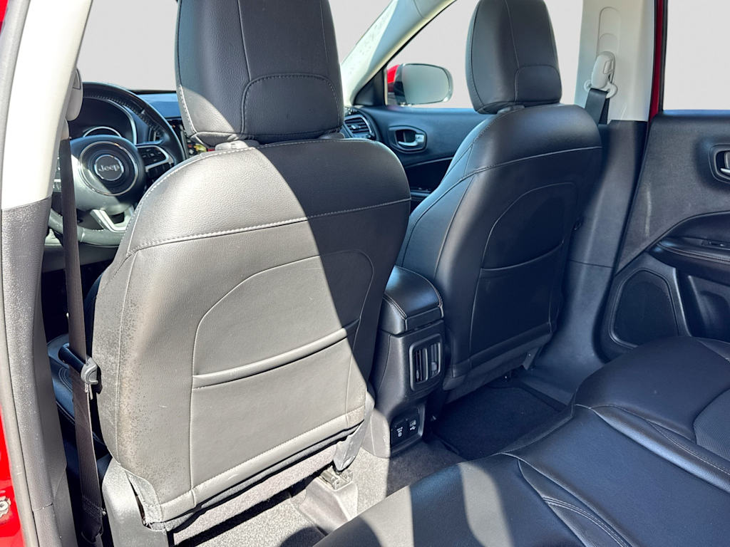 Thumbnail: 2018 Jeep Compass - 12