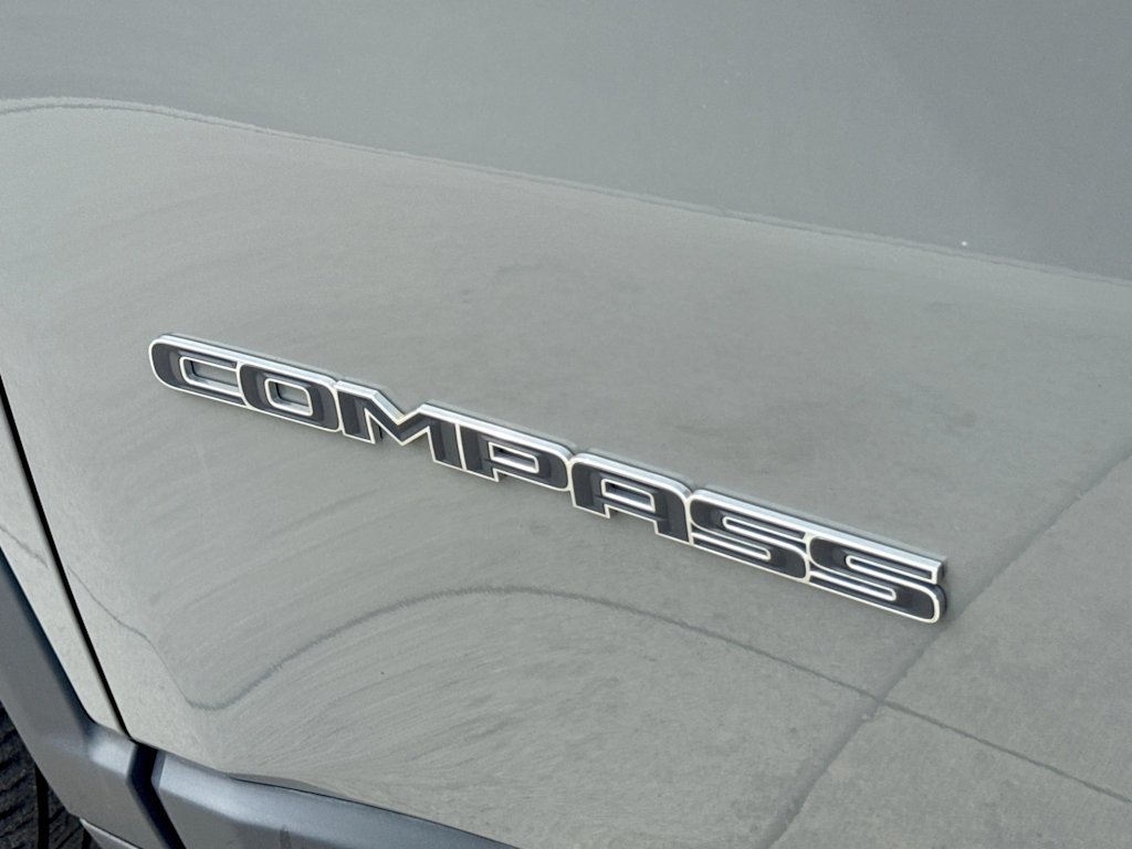 Thumbnail: 2020 Jeep Compass - 23