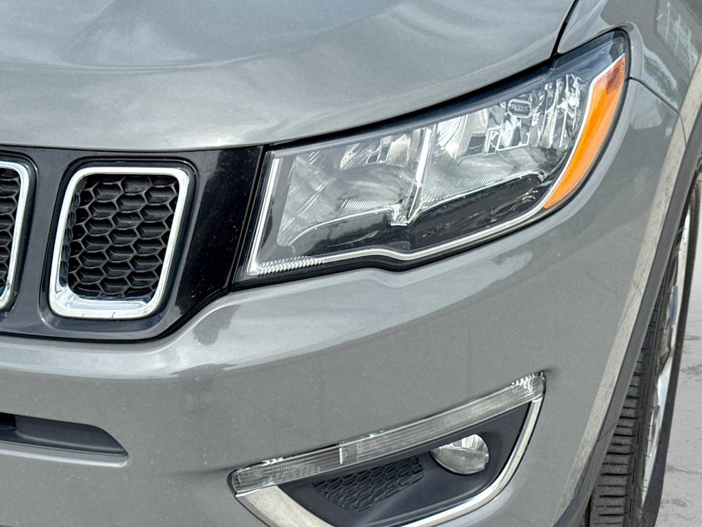 Thumbnail: 2020 Jeep Compass - 22