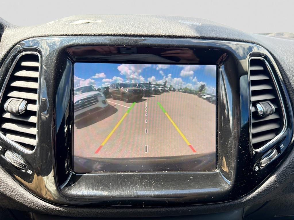 Thumbnail: 2020 Jeep Compass - 23