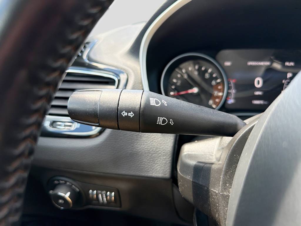 Thumbnail: 2020 Jeep Compass - 21