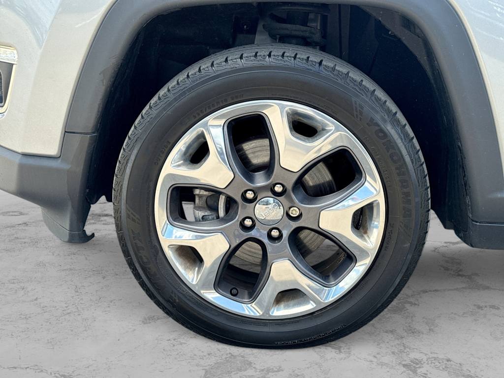 Thumbnail: 2020 Jeep Compass - 8