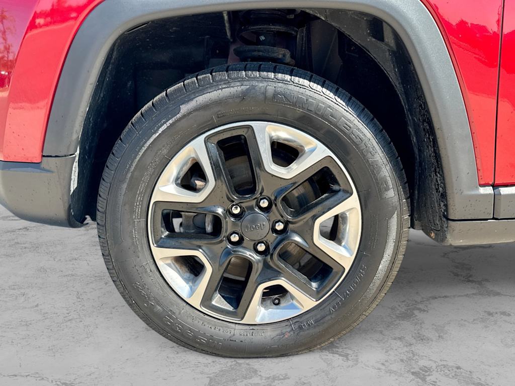 Thumbnail: 2018 Jeep Compass - 8