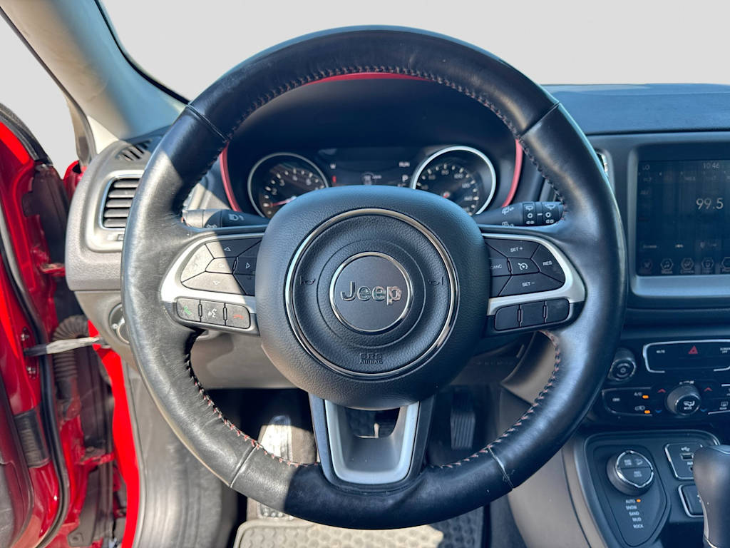 Thumbnail: 2018 Jeep Compass - 13