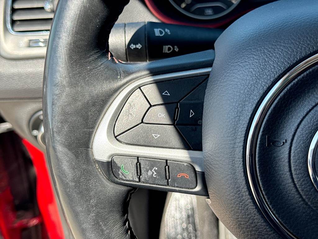 Thumbnail: 2018 Jeep Compass - 28