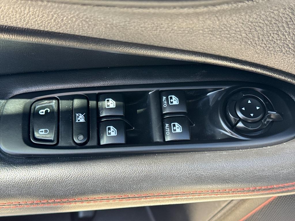 Thumbnail: 2017 Jeep Compass - 25