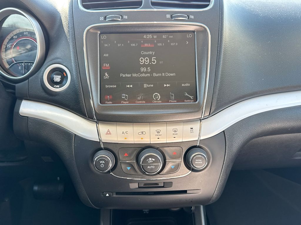 Thumbnail: 2018 Dodge Journey - 14