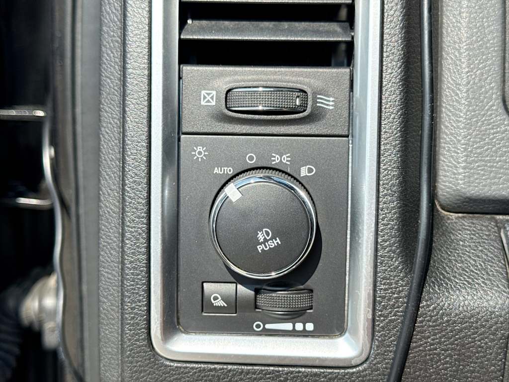 Thumbnail: 2016 RAM 1500 - 30