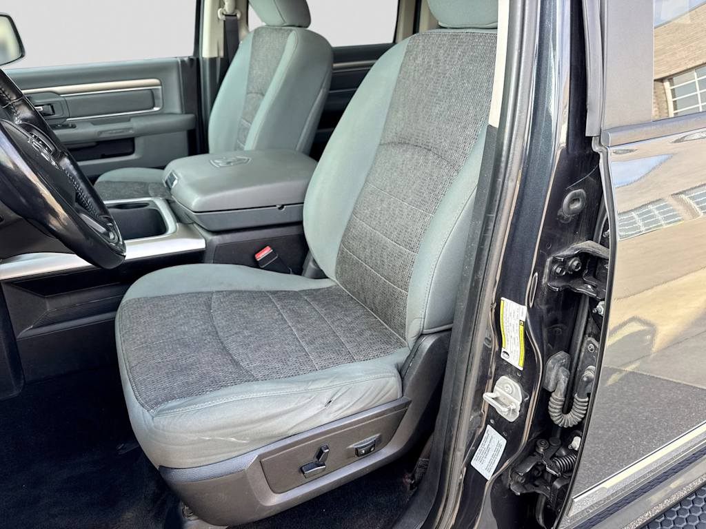 Thumbnail: 2017 RAM 1500 - 17