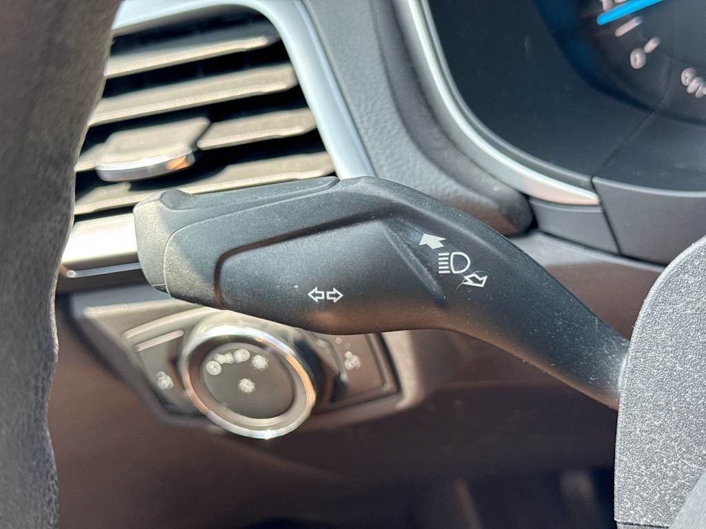 Thumbnail: 2013 Ford Fusion - 29