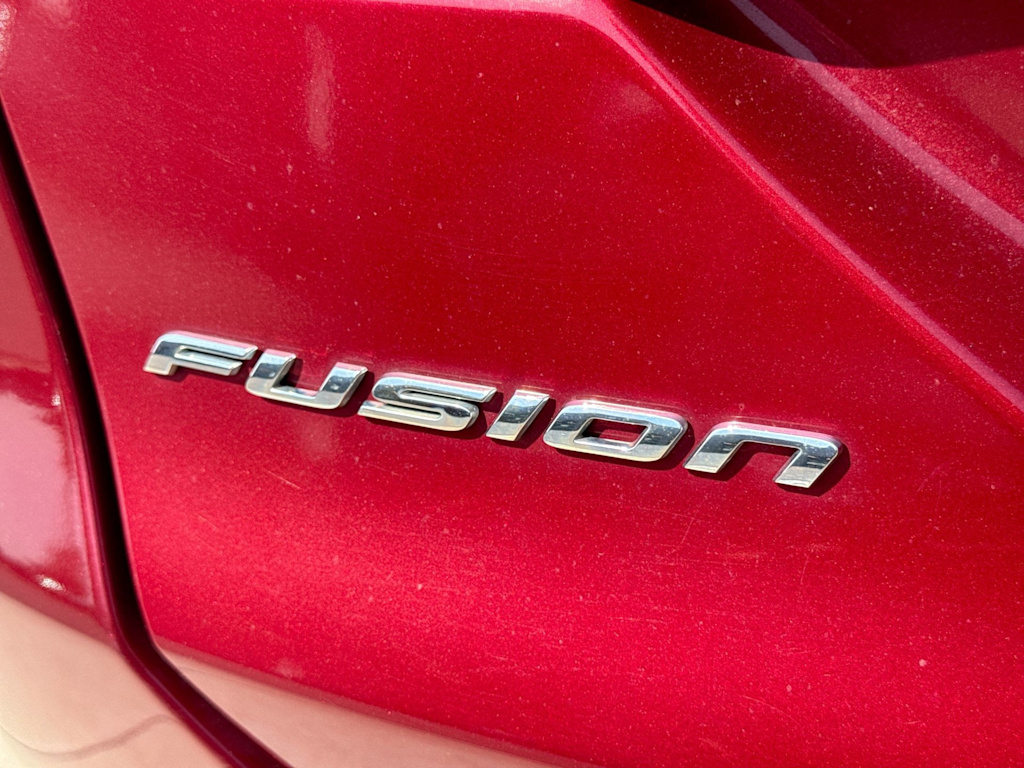 Thumbnail: 2013 Ford Fusion - 24