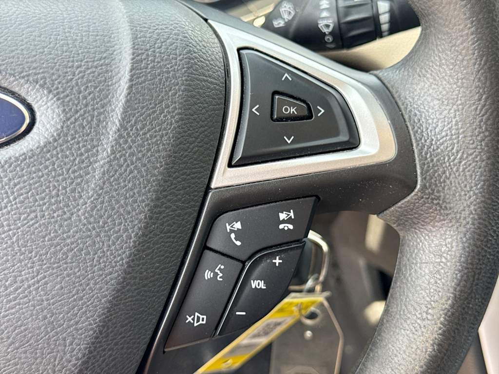 Thumbnail: 2013 Ford Fusion - 28