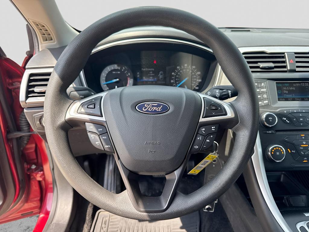 Thumbnail: 2013 Ford Fusion - 12