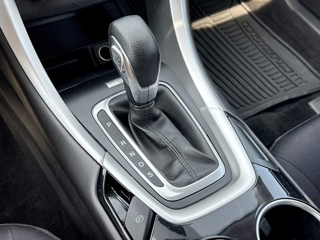 Thumbnail: 2013 Ford Fusion - 14
