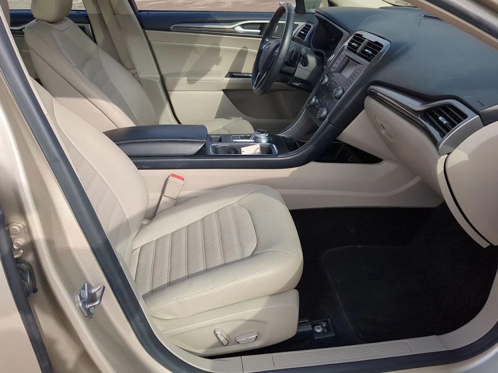 Thumbnail: 2017 Ford Fusion - 11