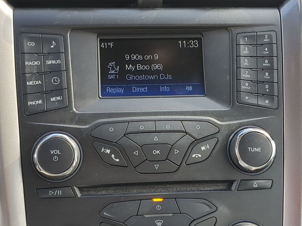 Thumbnail: 2017 Ford Fusion - 32