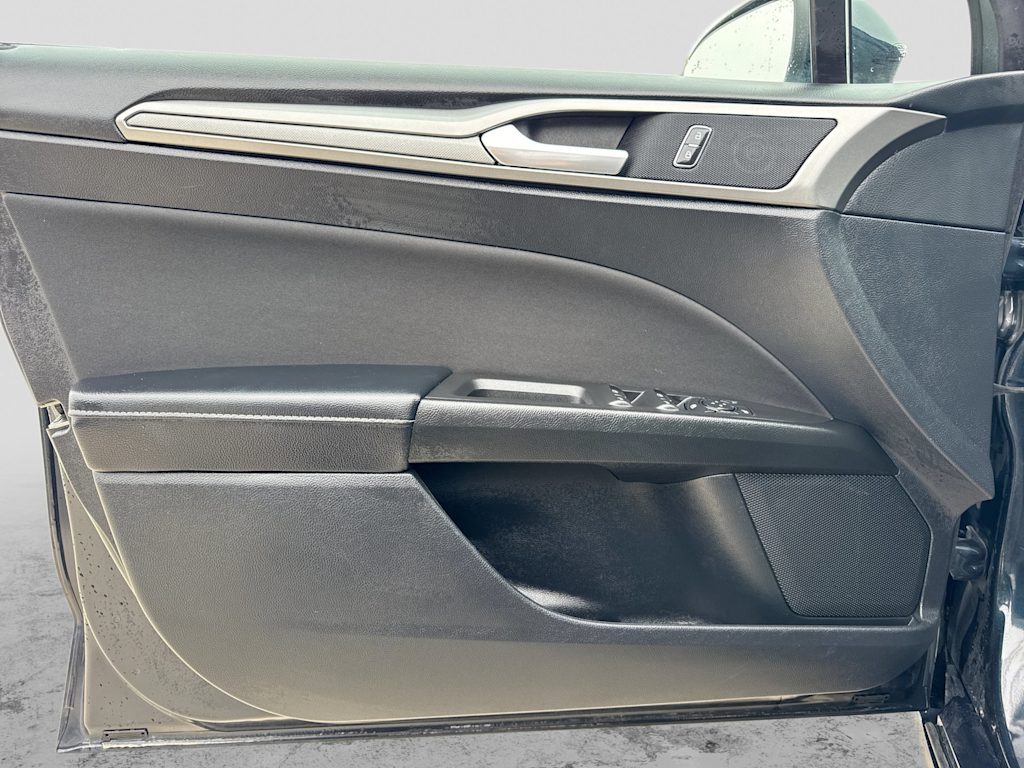 Thumbnail: 2020 Ford Fusion - 35