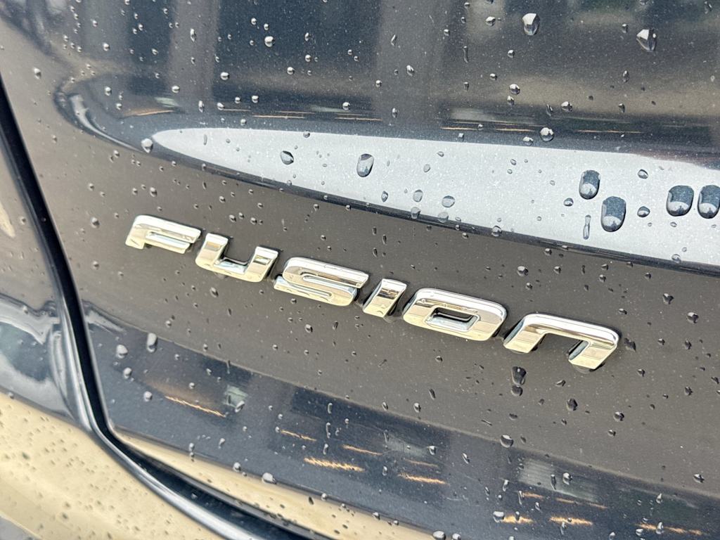 Thumbnail: 2020 Ford Fusion - 24
