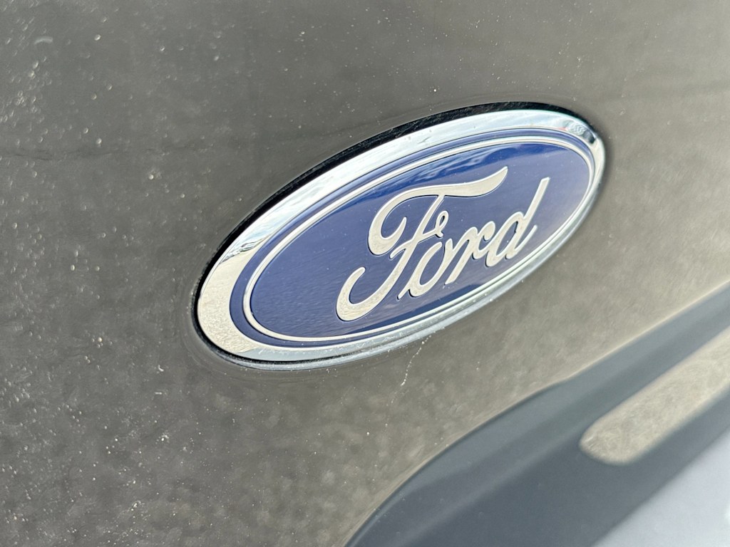 Thumbnail: 2023 Ford Bronco Sport - 6