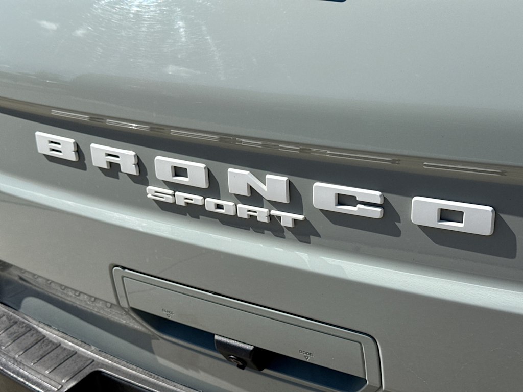 Thumbnail: 2022 Ford Bronco Sport - 24