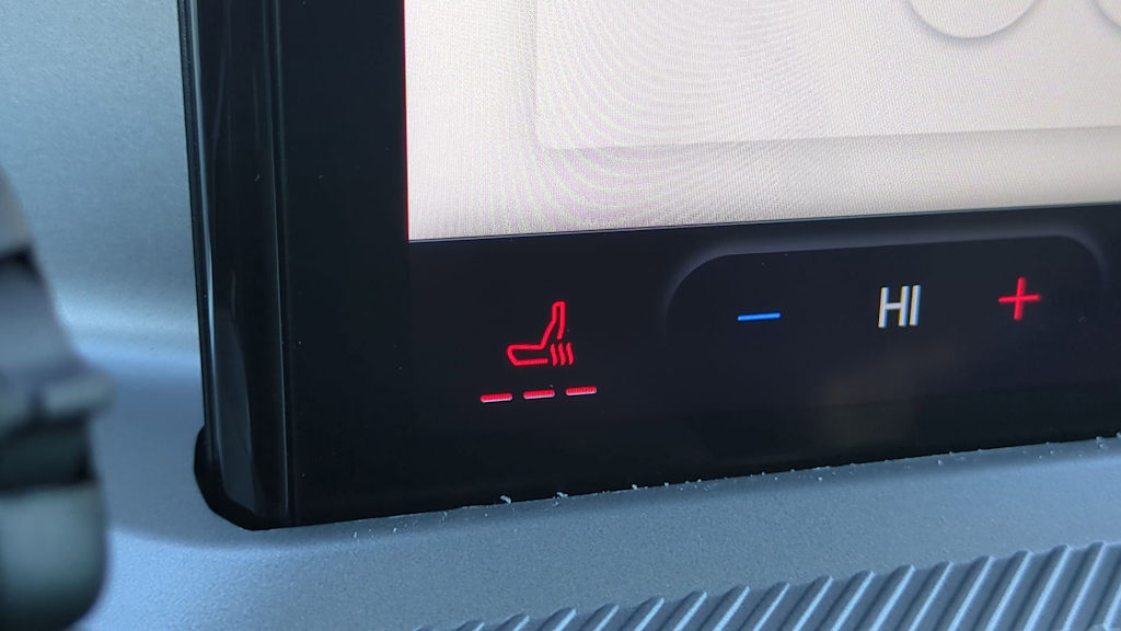 Thumbnail: 2025 Ford Bronco Sport - 36