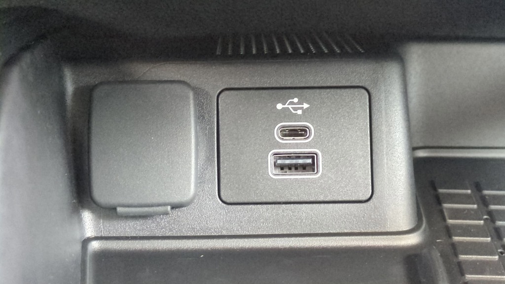 Thumbnail: 2025 Ford Bronco Sport - 15