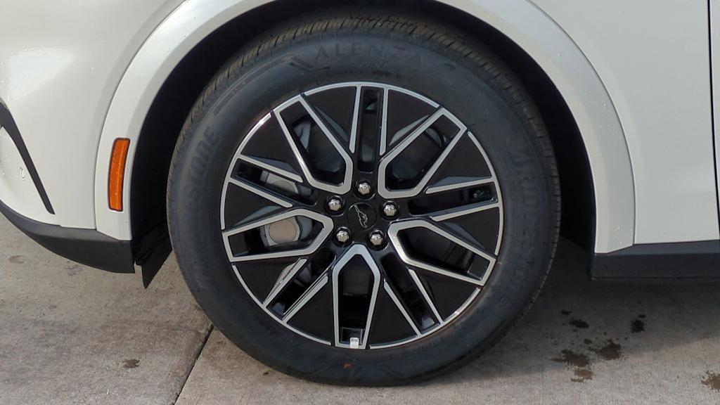 Thumbnail: 2025 Ford Mustang Mach-E - 7