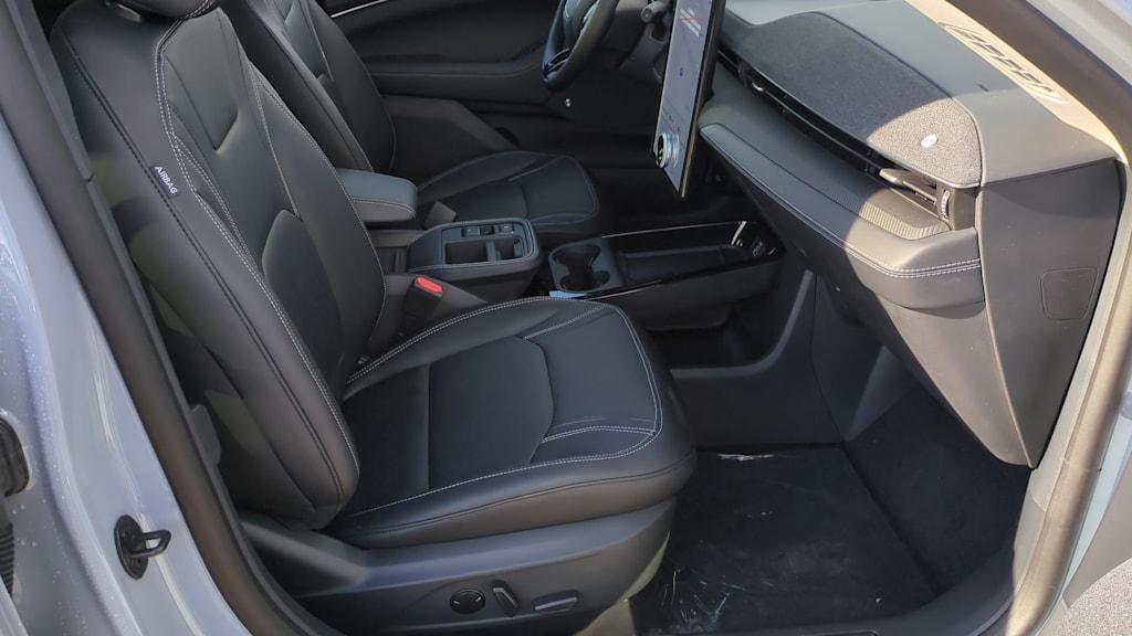 Thumbnail: 2025 Ford Mustang Mach-E - 24